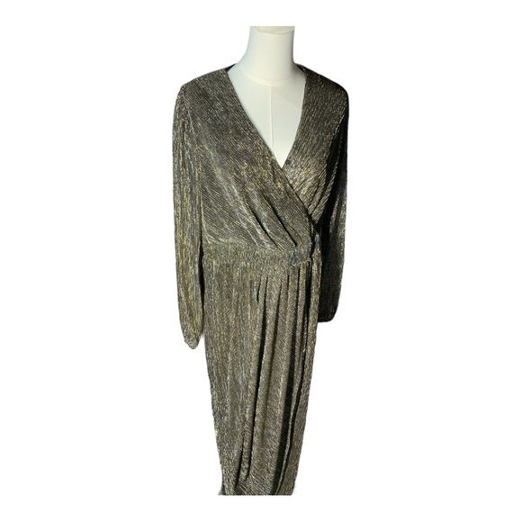 Clasi V-Neck Long Sleeve Asymmetrical Hem Dress Metallic Gold and Silver| SHEIN - Picture 1 of 6